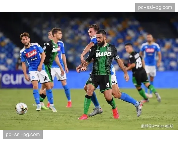 评论:四月密集赛程下,意甲中游球队阵容深度面临严峻考验 评论:四月密集赛程下,意甲中游球队阵容深度面临严峻考验